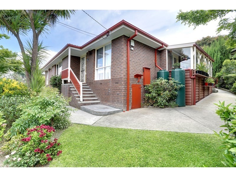 13 Winnetka Drive, Lilydale VIC 3140