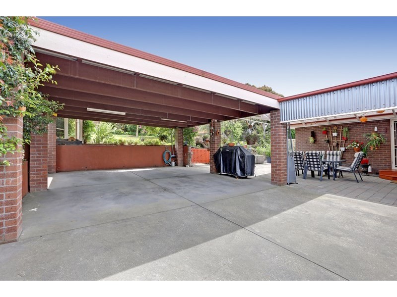 13 Winnetka Drive, Lilydale VIC 3140