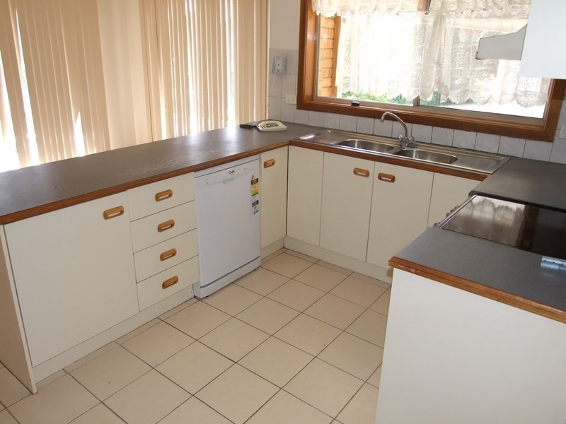 8 Francis Crescent, Mount Evelyn VIC 3796