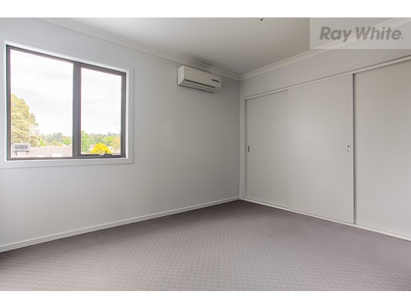 2/15 Beresford Road, Lilydale VIC 3140