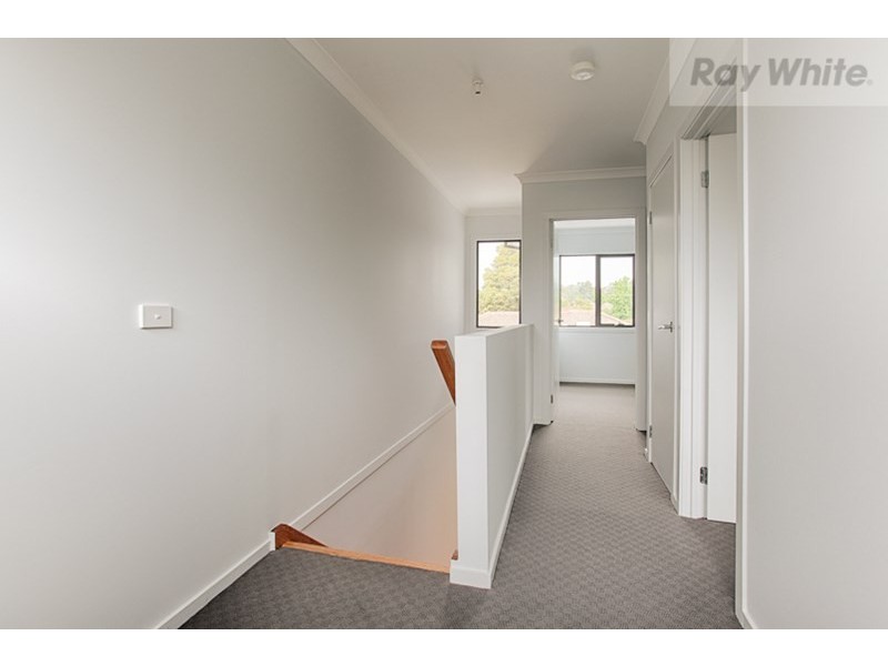 2/15 Beresford Road, Lilydale VIC 3140