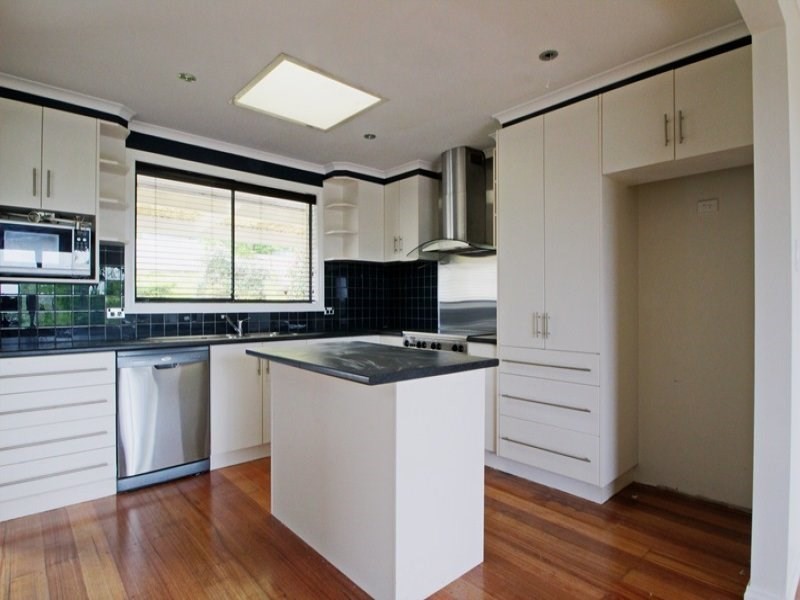 35 Taylor Road, Mooroolbark VIC 3138