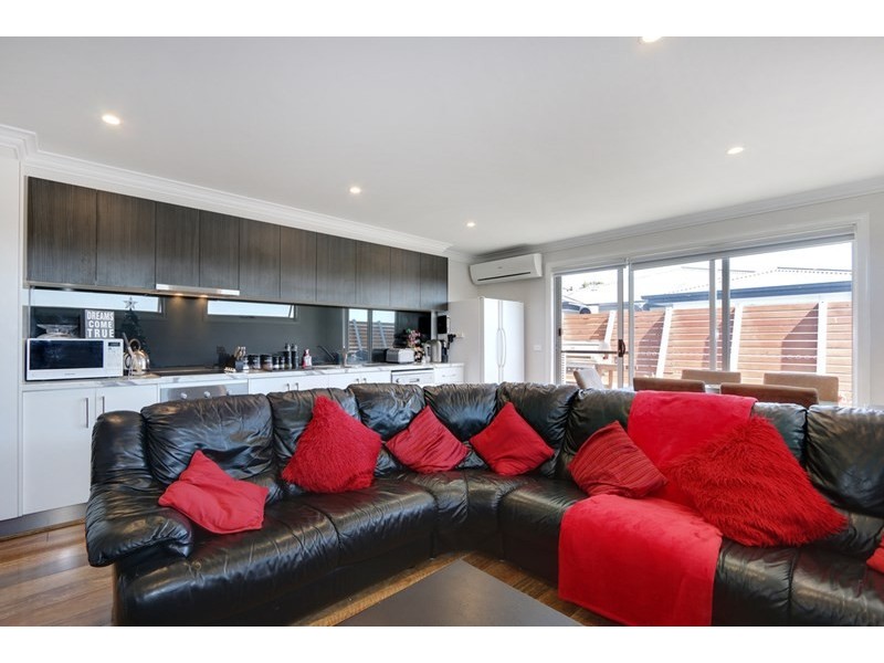 6/11 Clyde Street, Lilydale VIC 3140