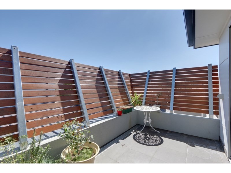 6/11 Clyde Street, Lilydale VIC 3140