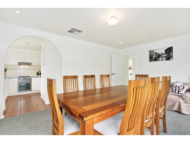 3 Tibarri Court, Mooroolbark VIC 3138