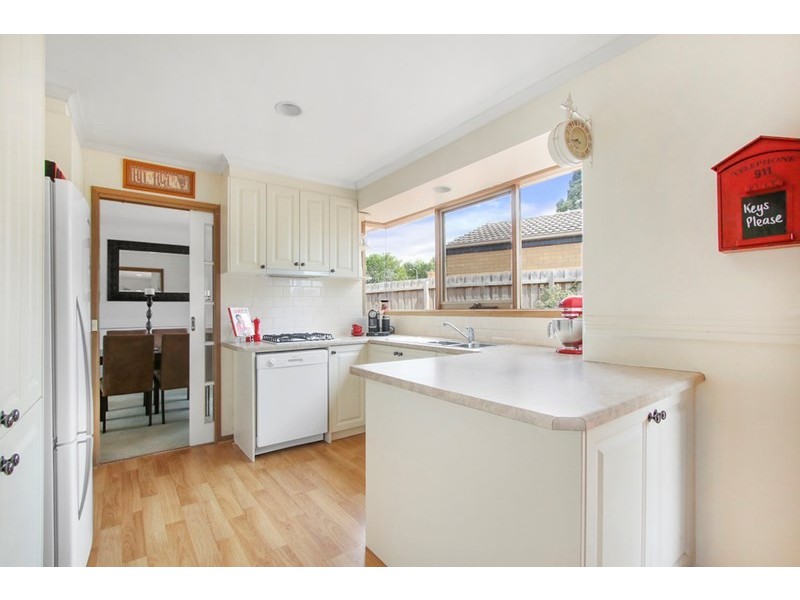 8 Marraroo Close, Bayswater North VIC 3153