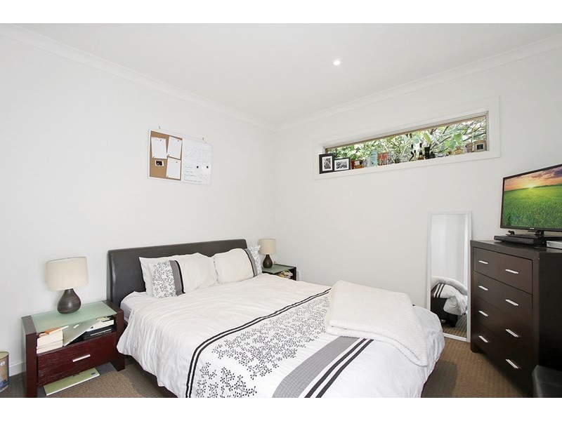 2/11 Peden Street, Chirnside Park VIC 3116