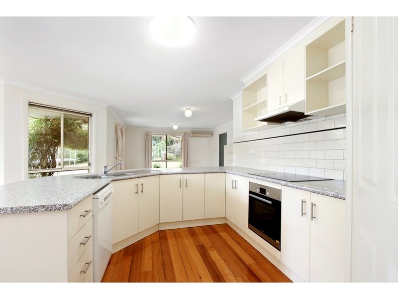 18 Murrac Street, Coldstream VIC 3770