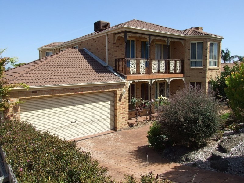 30 Drummer Hill Lane, Mooroolbark VIC 3138