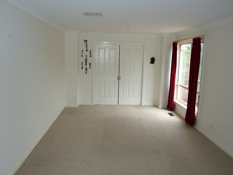 30 Drummer Hill Lane, Mooroolbark VIC 3138