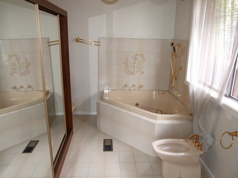 13 Pine Street, Lilydale VIC 3140