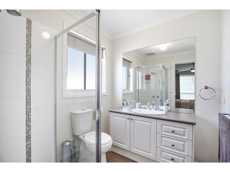 20 Grand View Grove, Lilydale VIC 3140