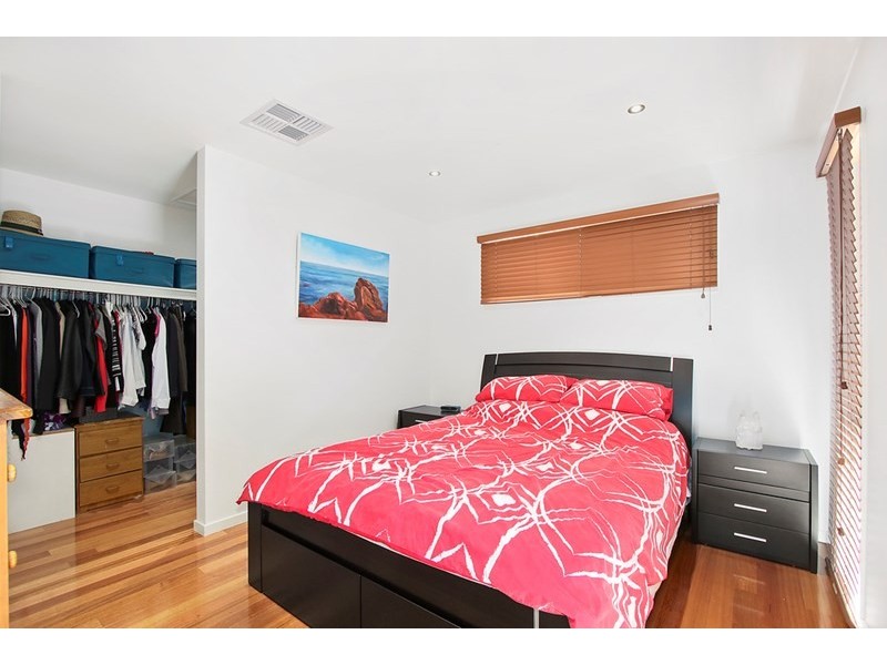 1 St Andrews Drive, Chirnside Park VIC 3116