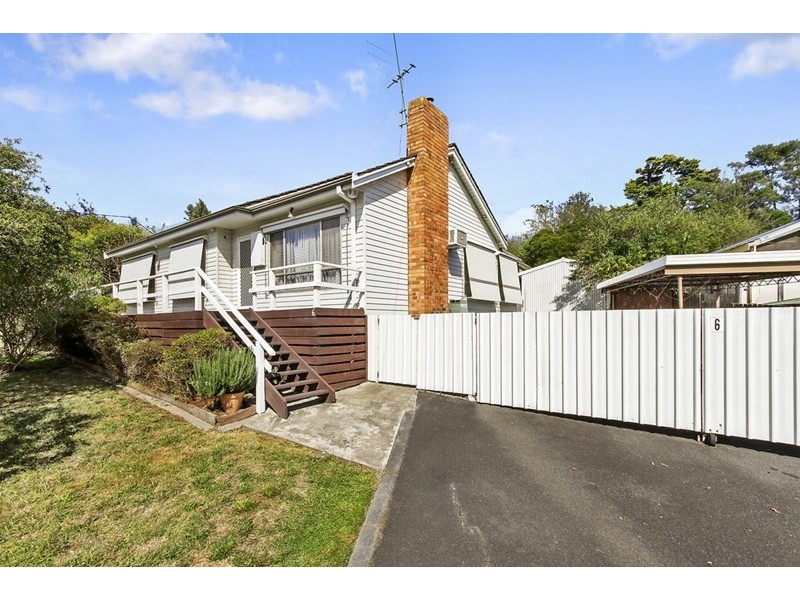 6 Queen Road, Lilydale VIC 3140