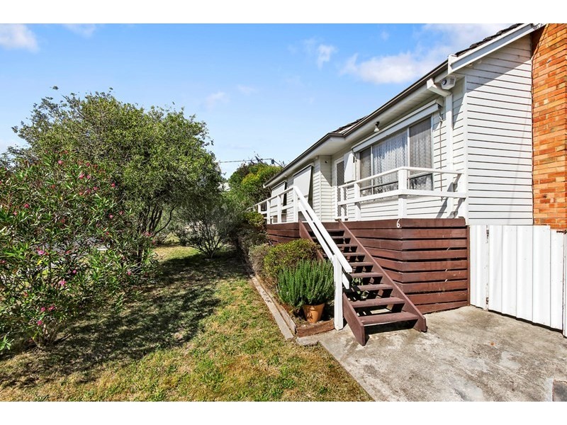 6 Queen Road, Lilydale VIC 3140