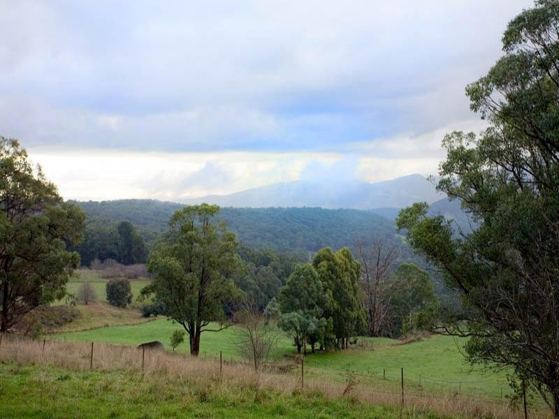 745 Lusatia Park Road, Hoddles Creek VIC 3139