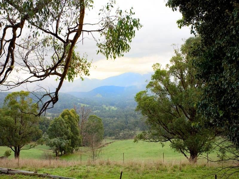 745 Lusatia Park Road, Hoddles Creek VIC 3139