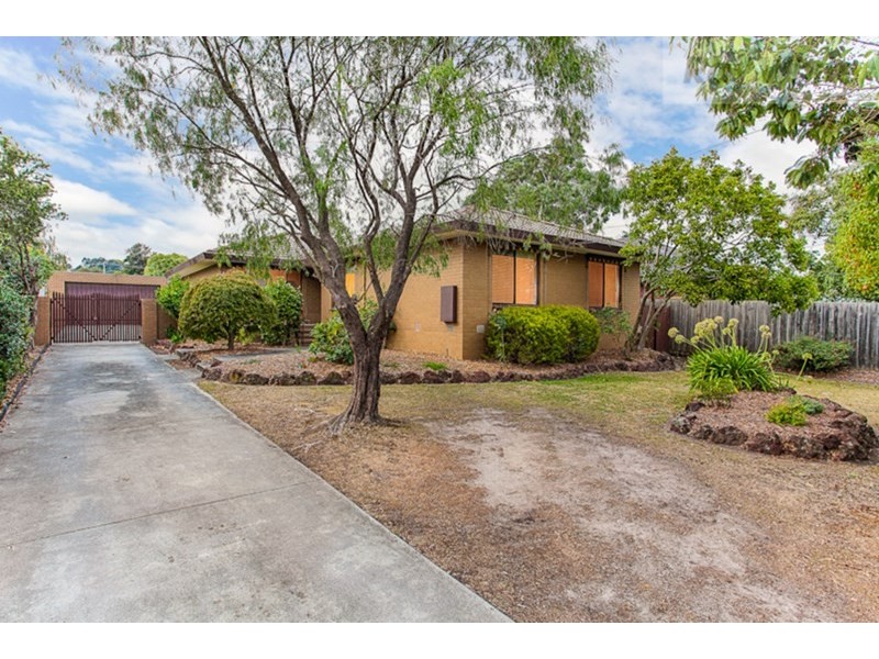 14 Glendale Drive, Chirnside Park VIC 3116