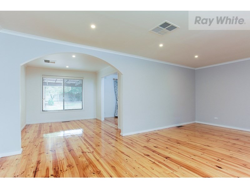 14 Glendale Drive, Chirnside Park VIC 3116