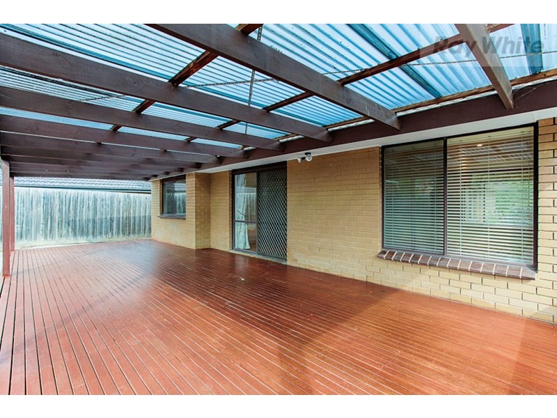 14 Glendale Drive, Chirnside Park VIC 3116