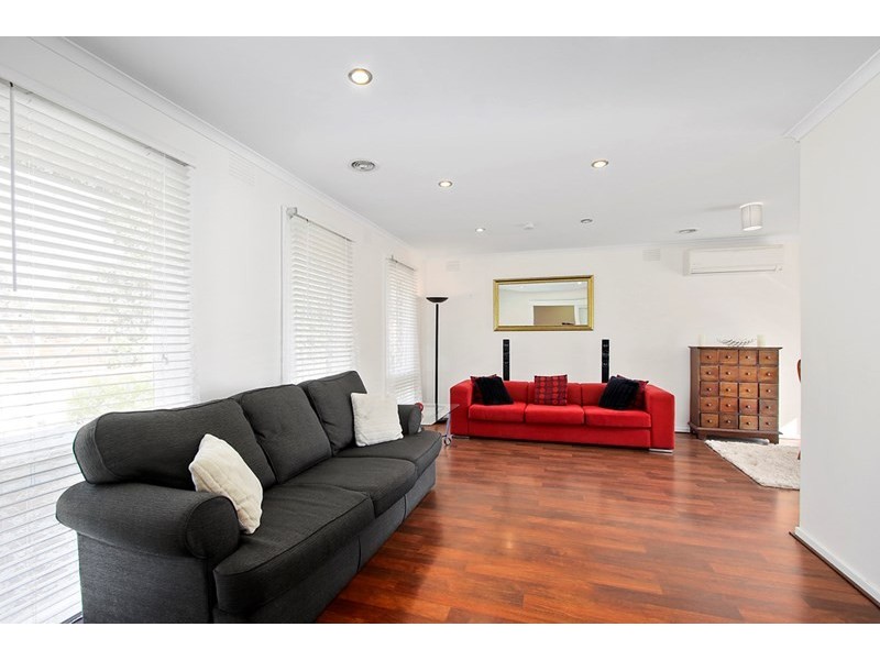 13 Old Warburton Road, Seville VIC 3139