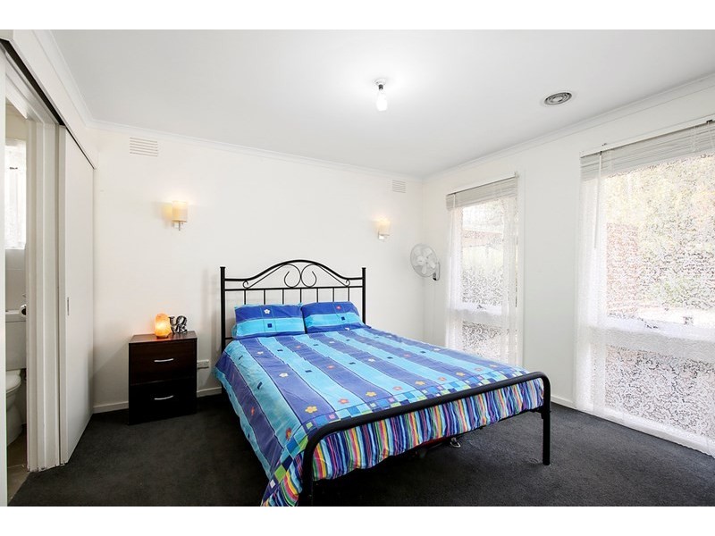 13 Old Warburton Road, Seville VIC 3139