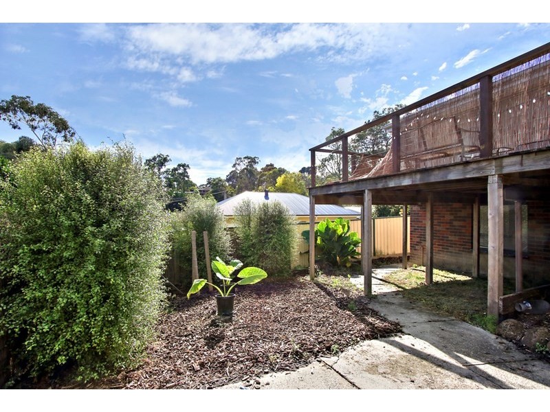 13 Old Warburton Road, Seville VIC 3139