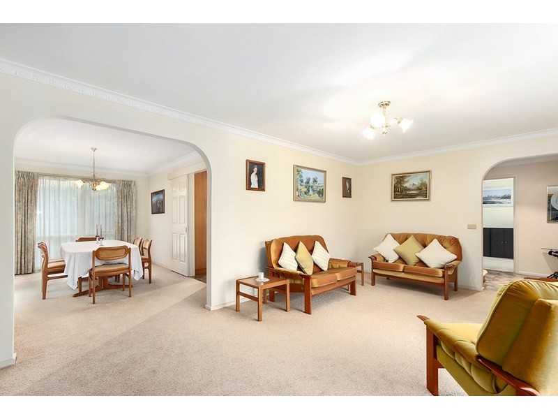 1 Mari Terrace, Croydon Hills VIC 3136