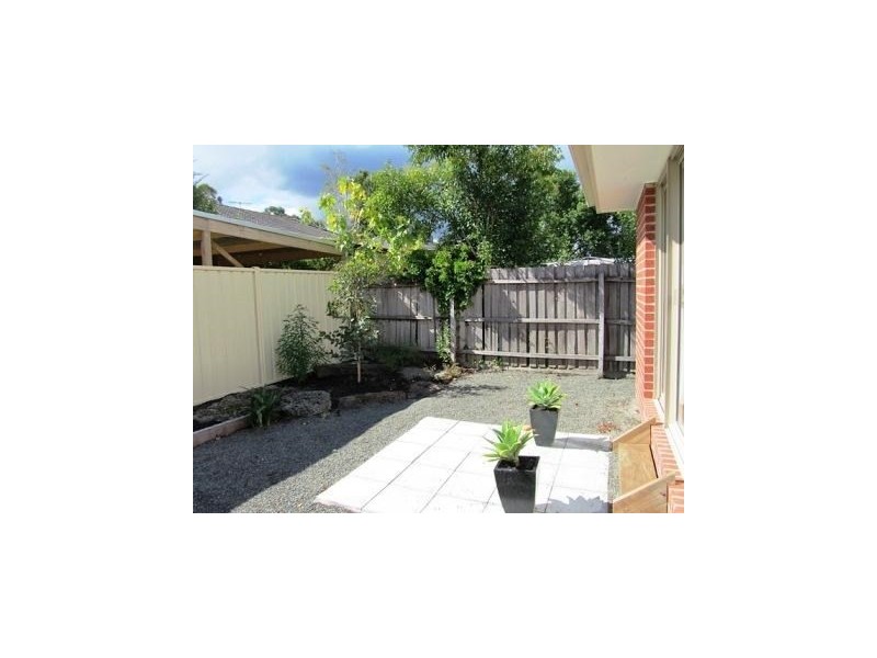 16A Swinburne Avenue, Mooroolbark VIC 3138