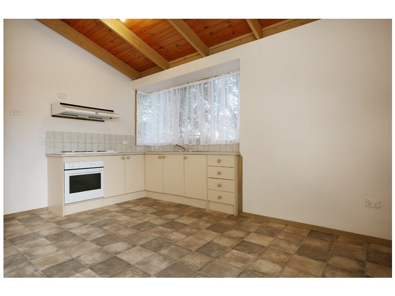 5 Deschamps Avenue, Lilydale VIC 3140