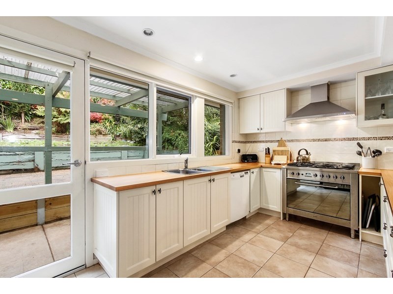 3 Priestley Crescent, Mount Evelyn VIC 3796