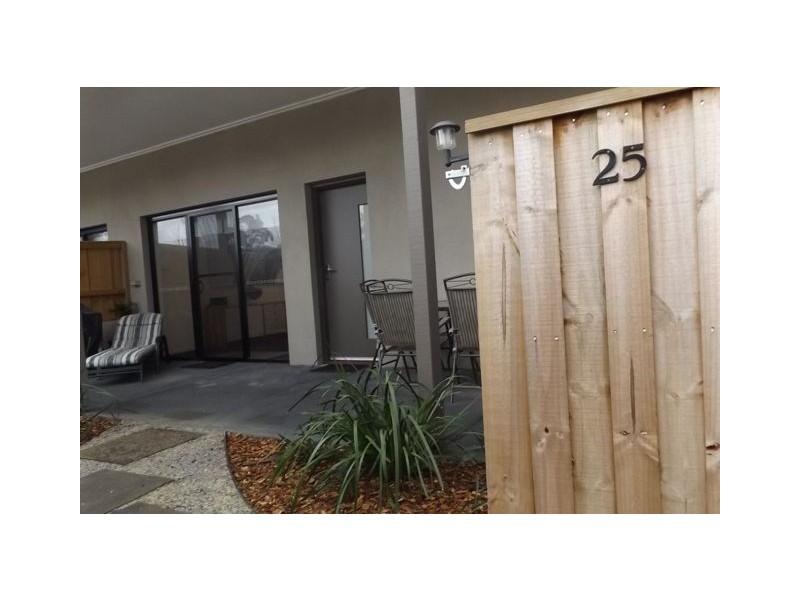 25 White Close, Lilydale VIC 3140