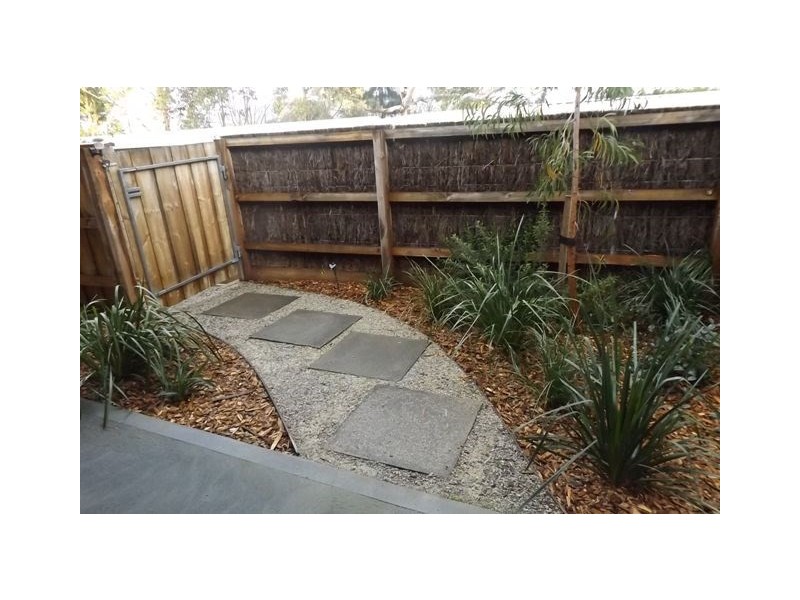 25 White Close, Lilydale VIC 3140