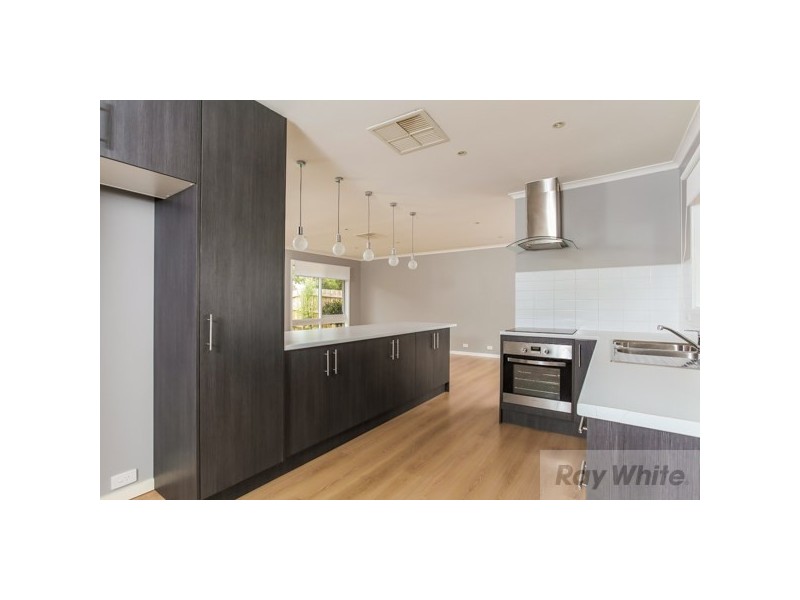 41 Vista Drive, Chirnside Park VIC 3116