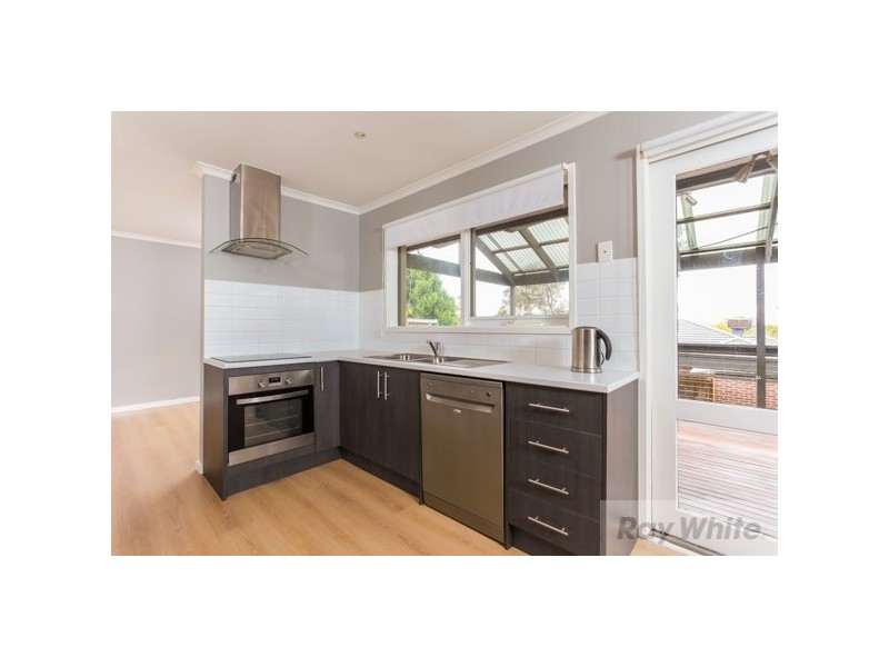 41 Vista Drive, Chirnside Park VIC 3116