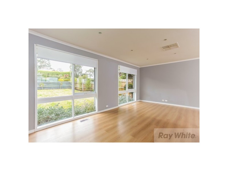 41 Vista Drive, Chirnside Park VIC 3116