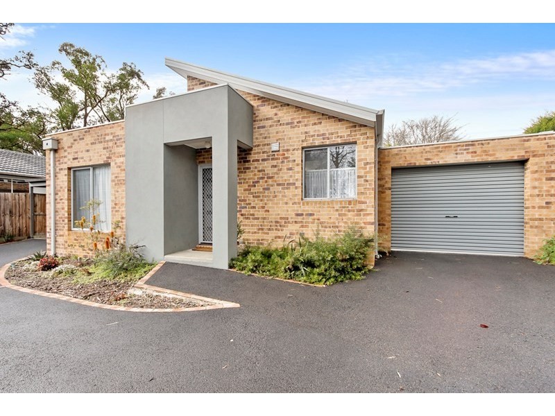2/68 Birmingham Road, Mount Evelyn VIC 3796
