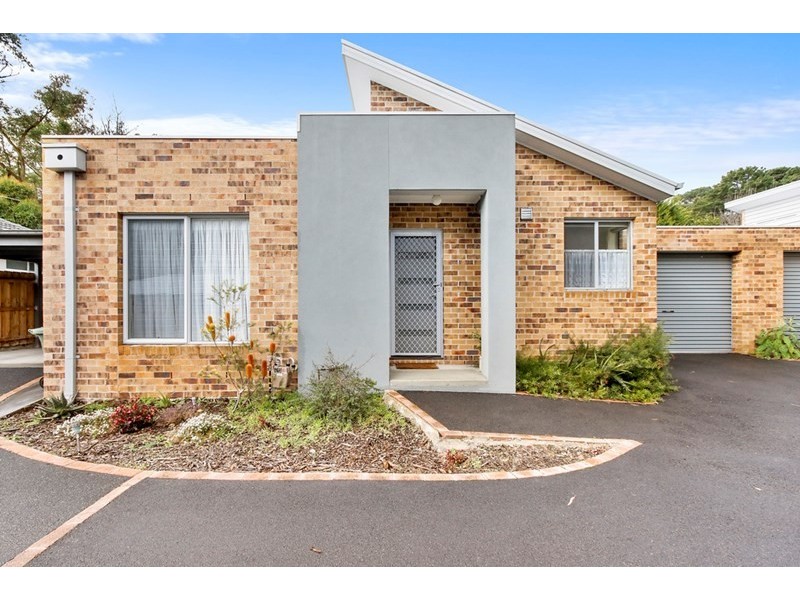 2/68 Birmingham Road, Mount Evelyn VIC 3796
