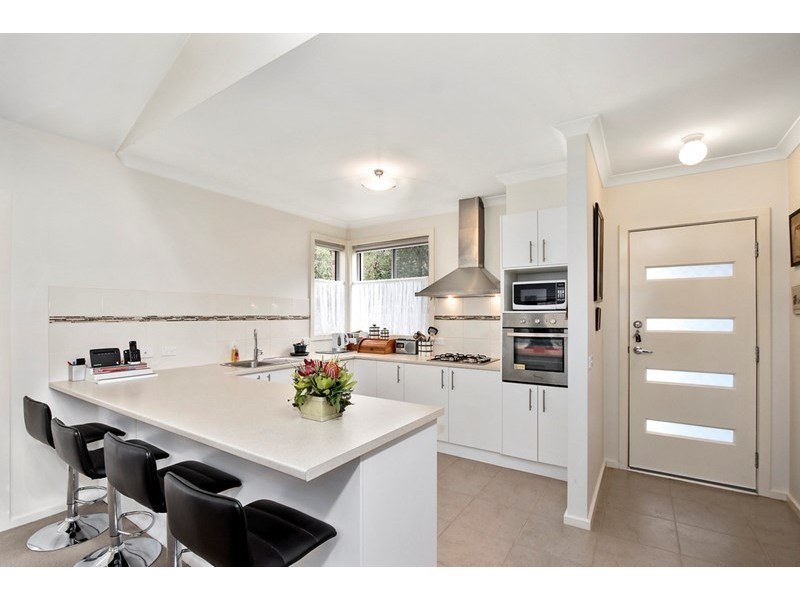 2/68 Birmingham Road, Mount Evelyn VIC 3796