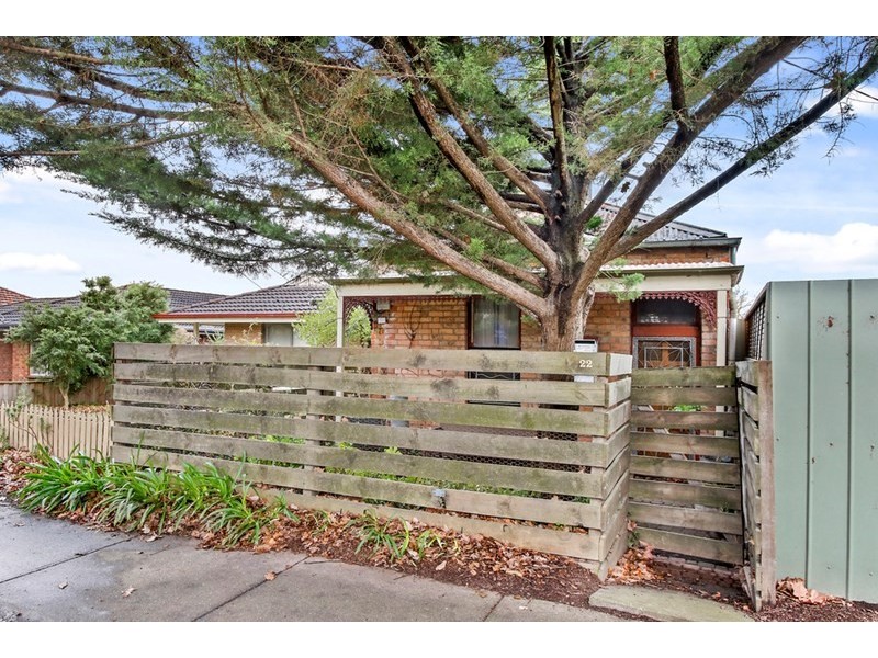 22 Cavehill Road, Lilydale VIC 3140