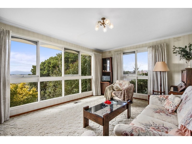 10 Crestway, Lilydale VIC 3140