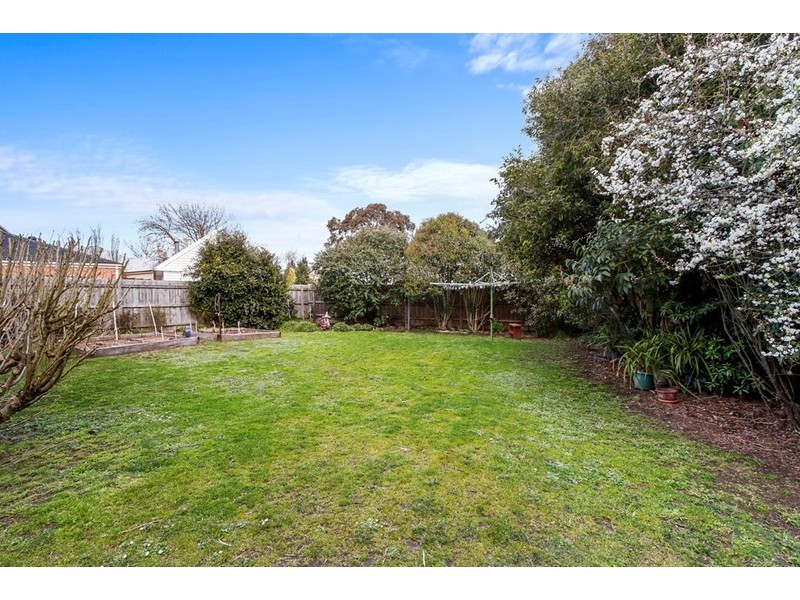 10 Crestway, Lilydale VIC 3140