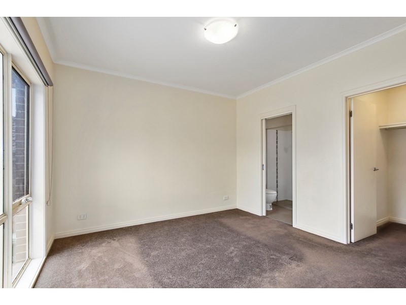 18A Mountfield Road, Kilsyth VIC 3137