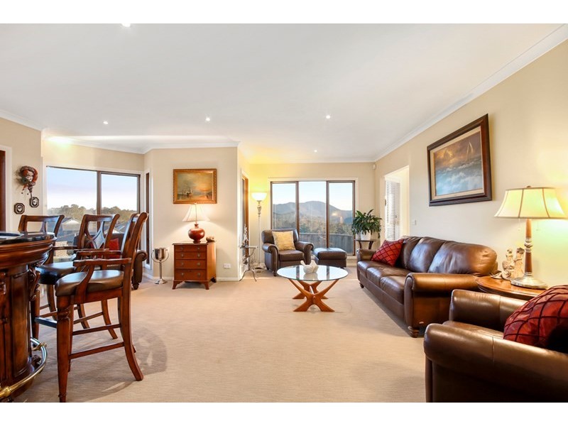 4 Grand  View Grove, Lilydale VIC 3140