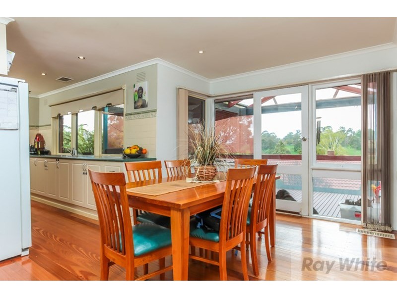 2 The Wallaby Run, Chirnside Park VIC 3116