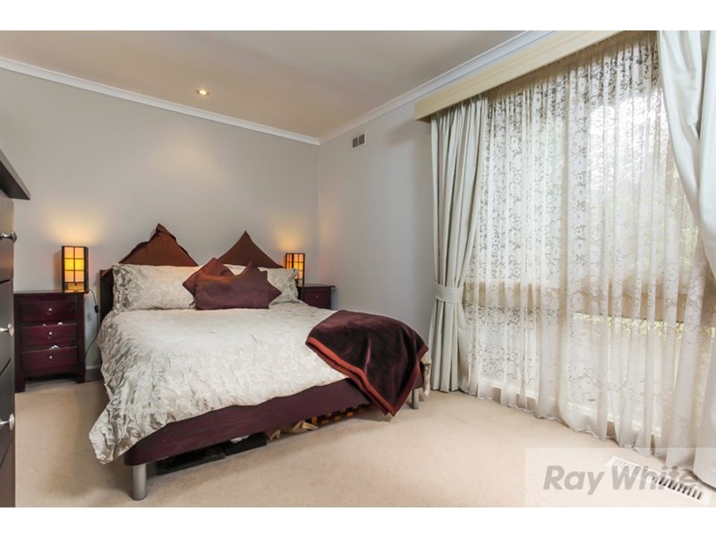 2 The Wallaby Run, Chirnside Park VIC 3116