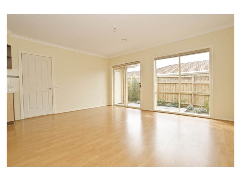 2/373 Dorset Road, Croydon VIC 3136