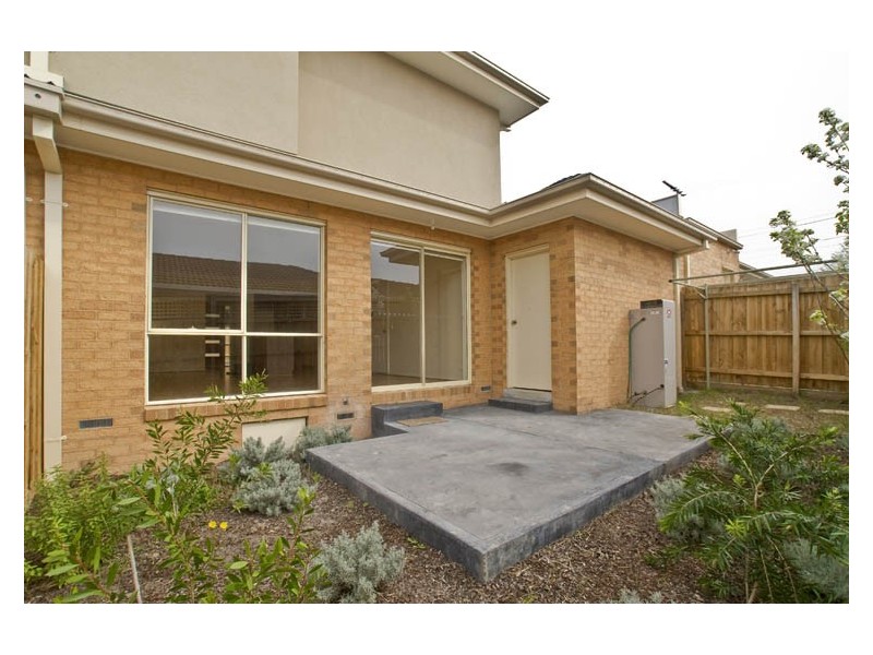 2/373 Dorset Road, Croydon VIC 3136