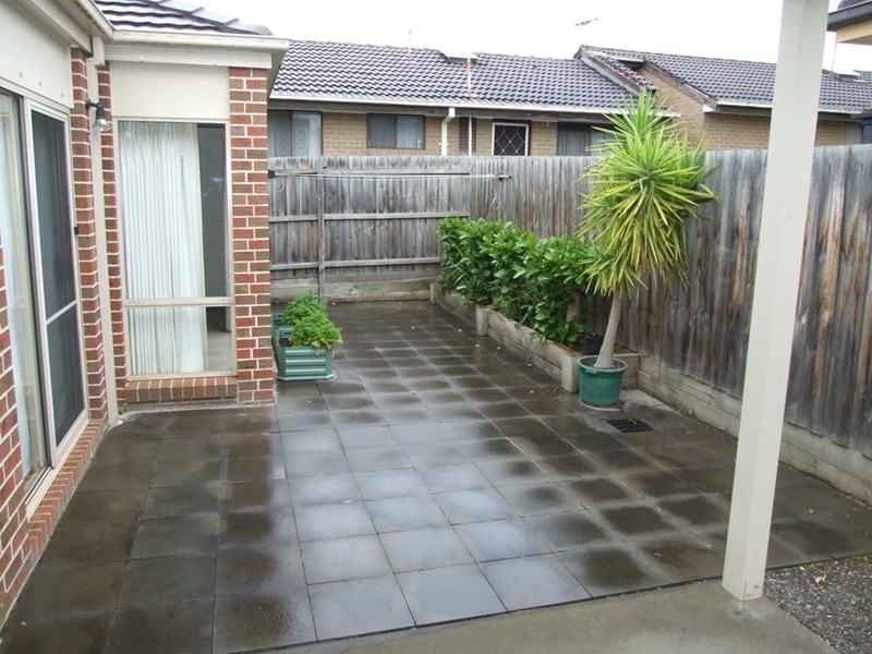 32 Beresford Road, Lilydale VIC 3140