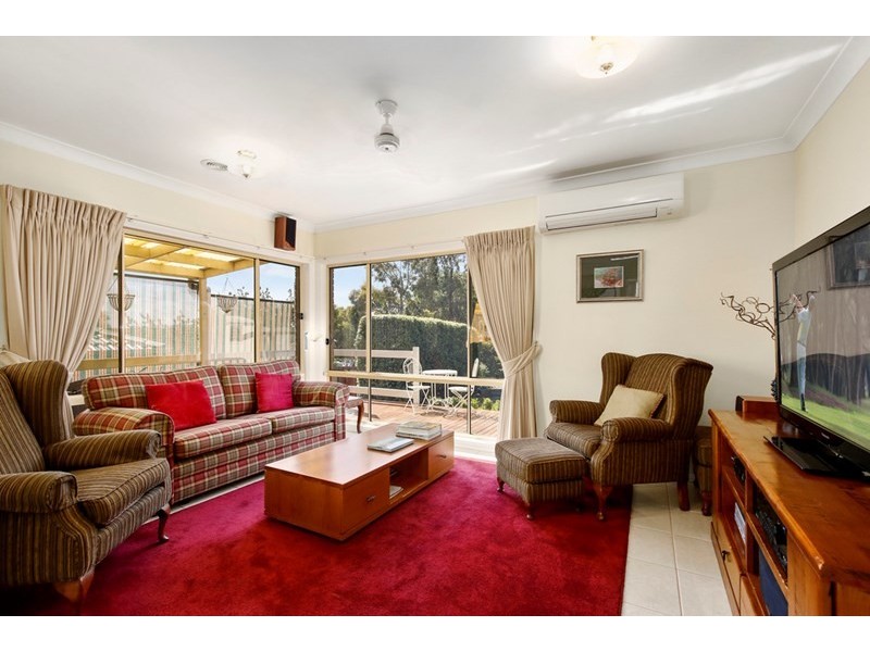 42 Kingsburgh Lane, Lilydale VIC 3140